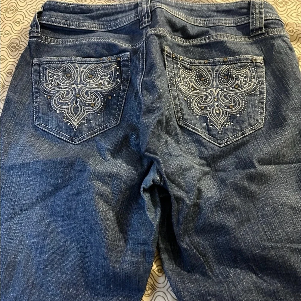 Jeans - Picture 2 of 3